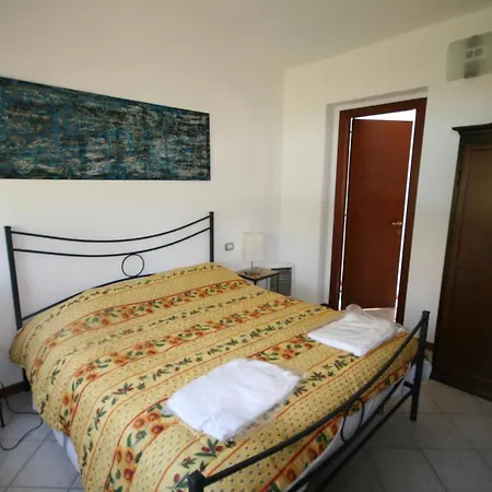 Santa Luria Sleeps 8 Pool Air Con Wifi * Capitana
